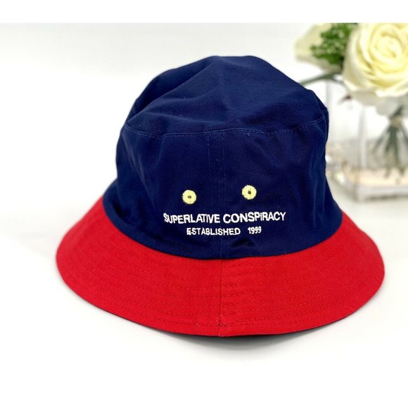WeSC Unisex Reversible Bucket Hat Small-Med Navy Red White NEW - Picture 4 of 10